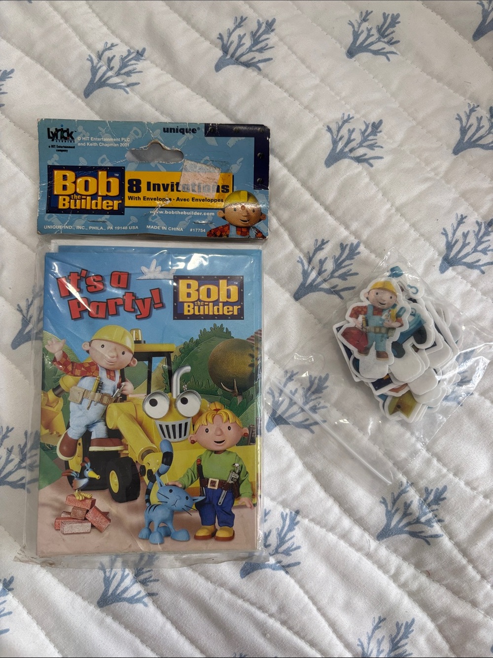 Classic Bob the Builder Party Invitations and cupcake toppers Kids party - New